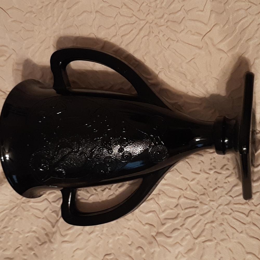 Black amethyst vase